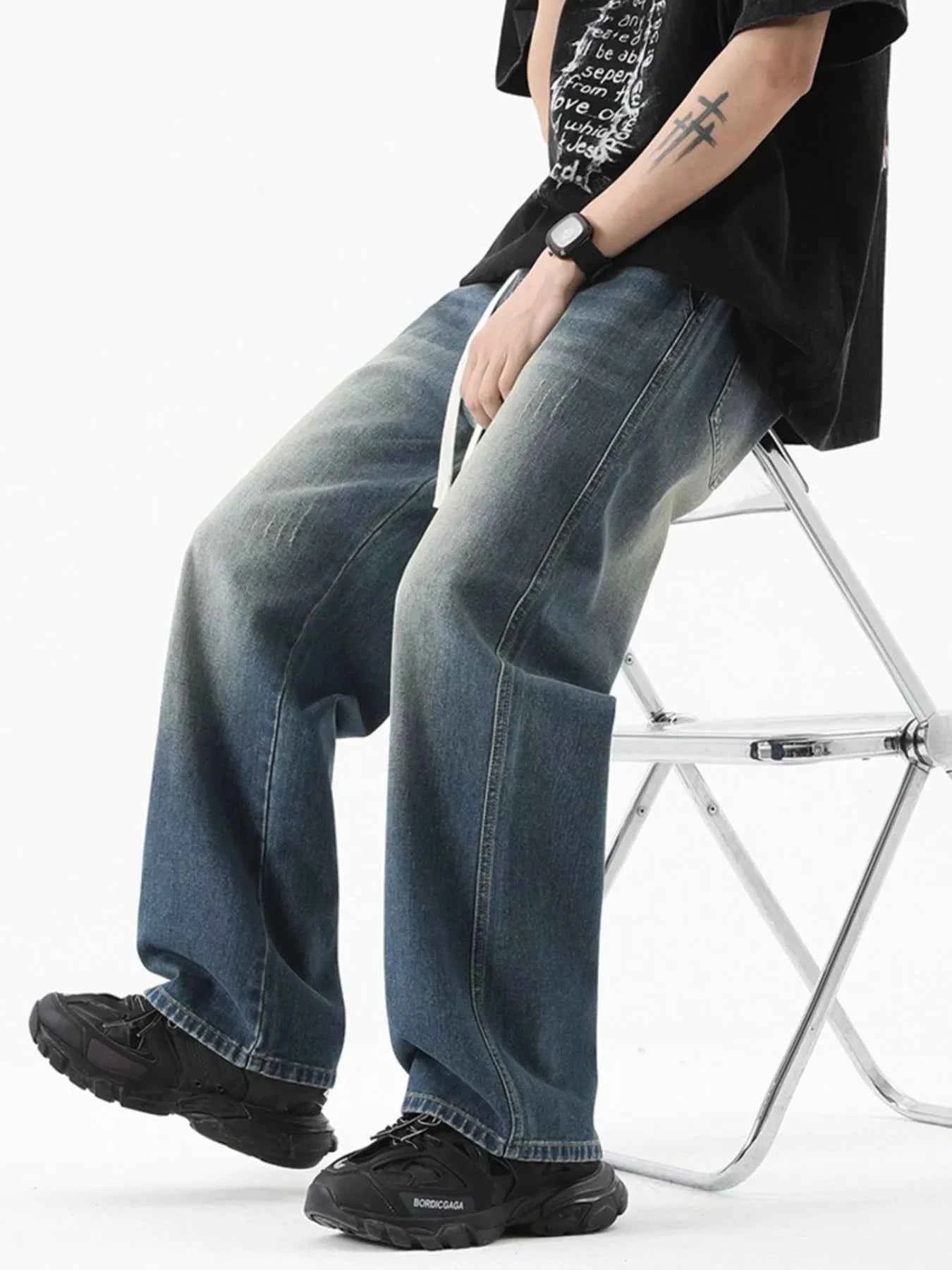 VINTAGE WASH WIDE LEG JEANS – PLUS FIT